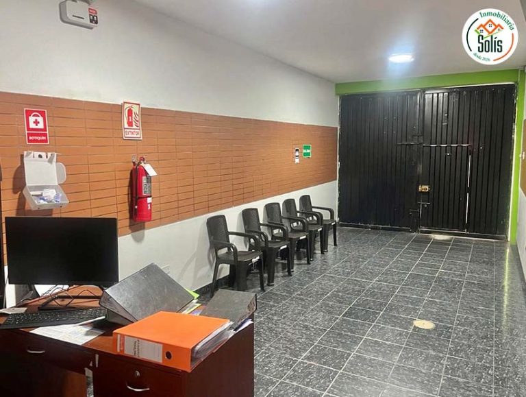 Se Vende amplia casa para negocio