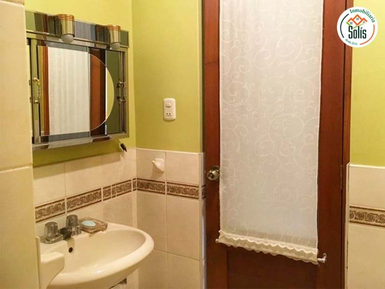 APARTAMENTO EN VENTA JIRON LOS PINOS, URB. EL INGENIO, CAJAMARCA