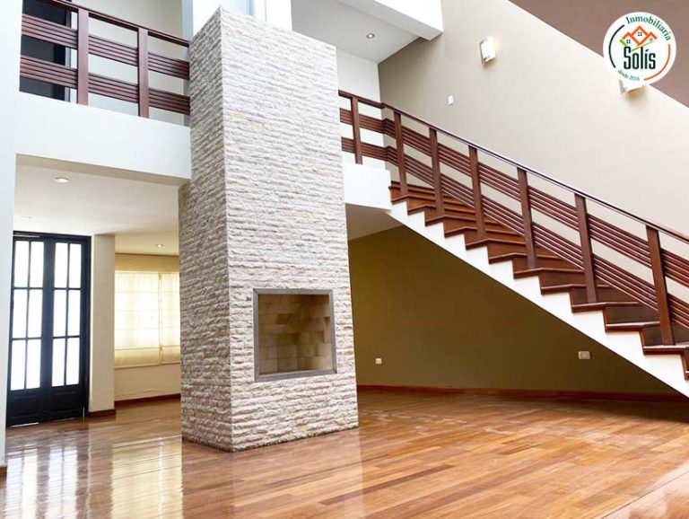Bonita Casa en Venta en los Baños del Inca
