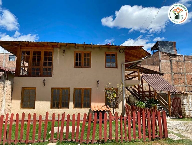 Vendo Bonito Apartamento en Los Baños del Inca