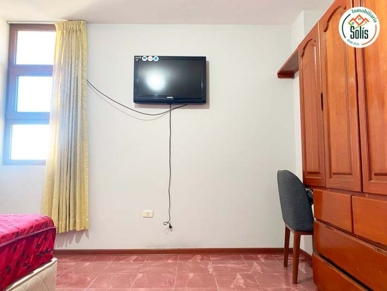 HABITACIÓN AMUEBLADA EN JR DOS DE MAYO, CAJAMARCA