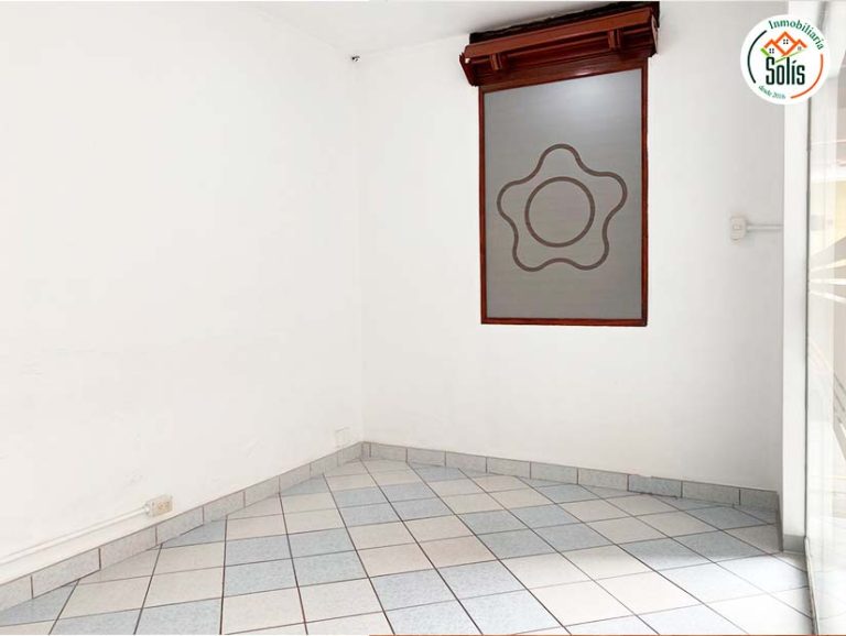 ALQUILO LOCAL COMERCIAL EN JIRON ETEN, CAJAMARCA