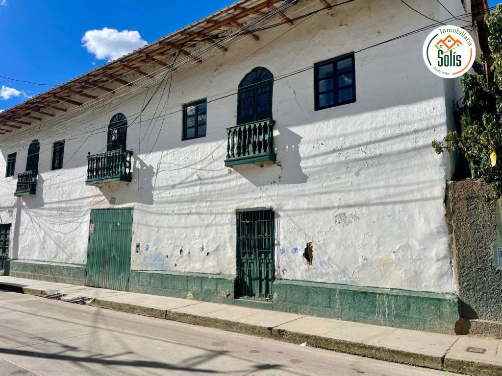 SE ALQUILA LOCAL COMERCIAL AV EN 13 DE JULIO