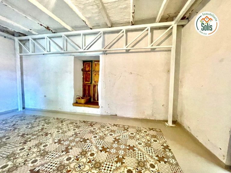 SE ALQUILA LOCAL COMERCIAL AV EN 13 DE JULIO