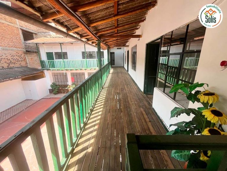 CASONA EN ALQUILER JR. ETEN